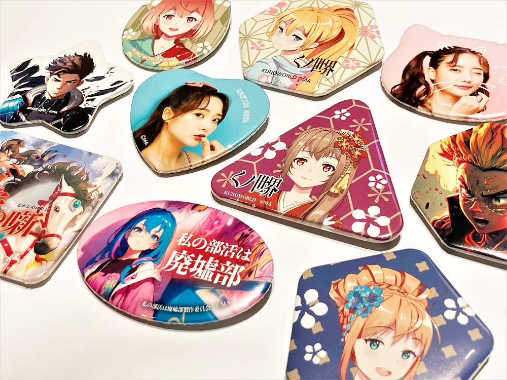 変形型缶バッジ