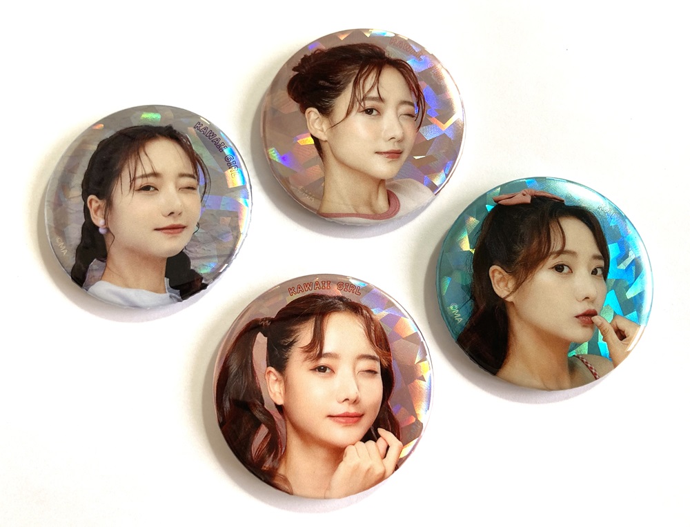 ホログラム缶バッジ